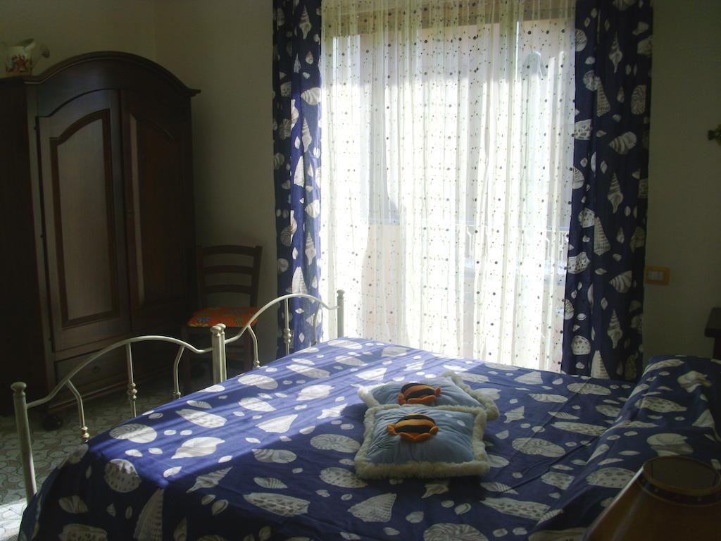 Bed and Breakfast A Casa Di Marco Catania Exterior foto