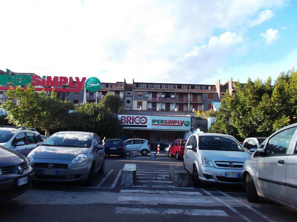 Bed and Breakfast A Casa Di Marco Catania Exterior foto