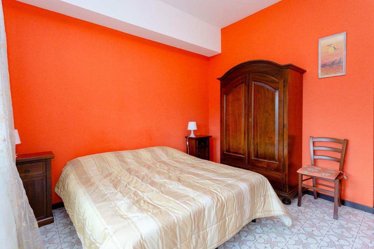 Bed and Breakfast A Casa Di Marco Catania Exterior foto