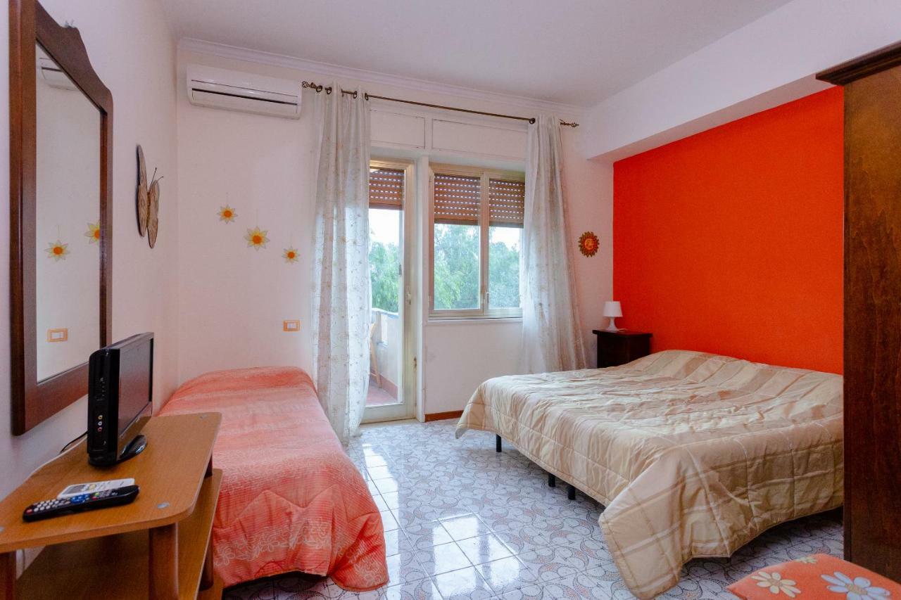 Bed and Breakfast A Casa Di Marco Catania Exterior foto